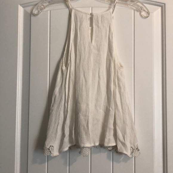 High neck white top - Picture 4 of 4